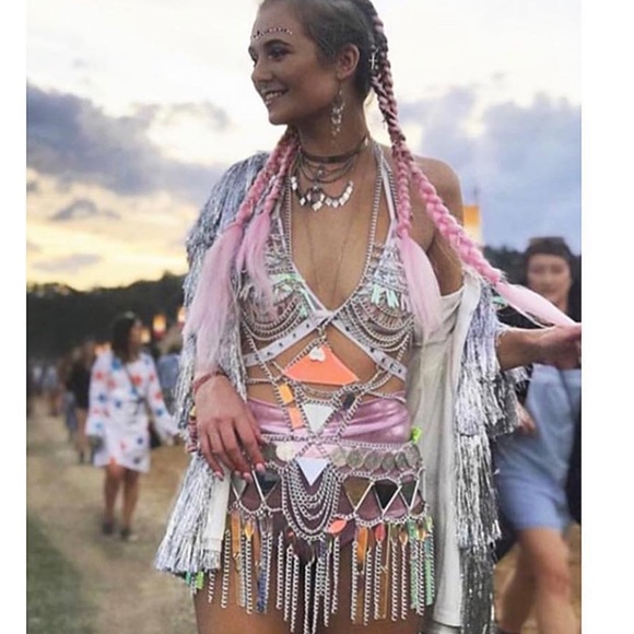 CLAUDIA PINK mirrors & crystal chain dress festival - Picture 7 of 9